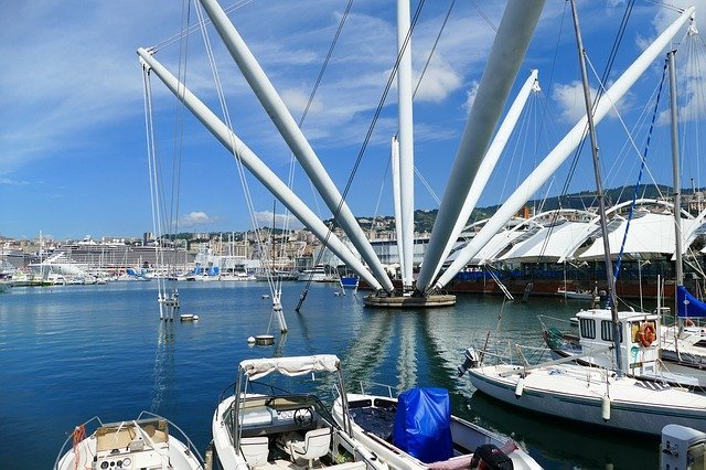 Travelling the World, in Genoa the Travel Festival and travellers