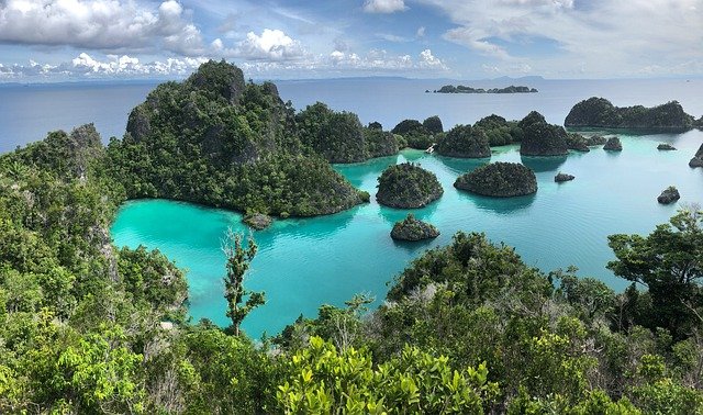 remote islands to discover raja-ampat