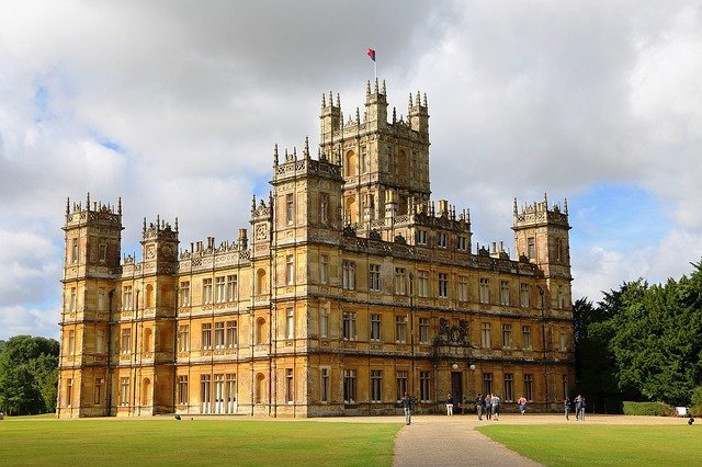Downton Abbey and surroundings, a romantic weekend in the English countryside