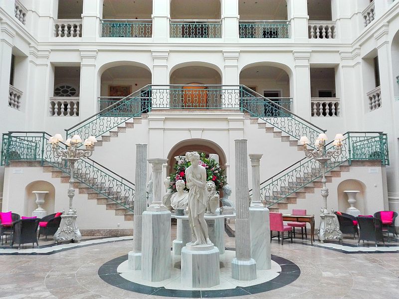 Padierna Palace Hall