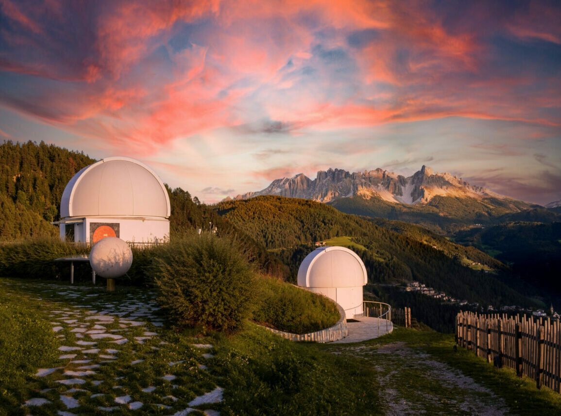 Watch the Stars in the Stellar Dolomites in the Astrovillage