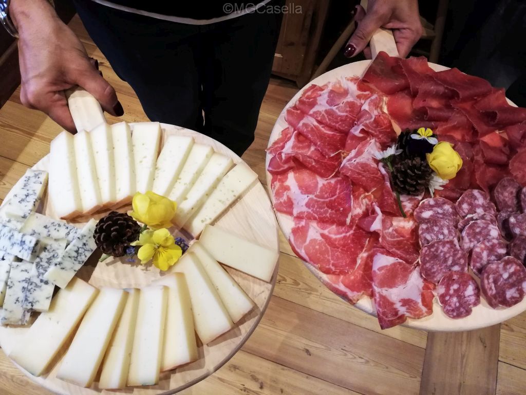 Toma di Gressoney e salumi della Valle del Lys