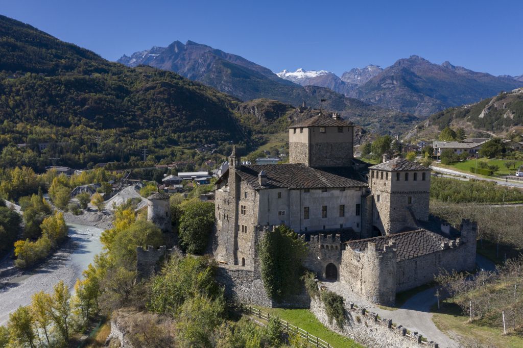 Castello Sarriod de la Tour