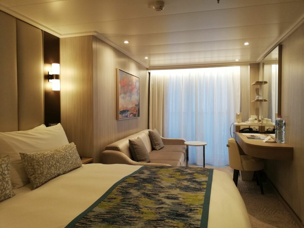 Sun Princess stateroom