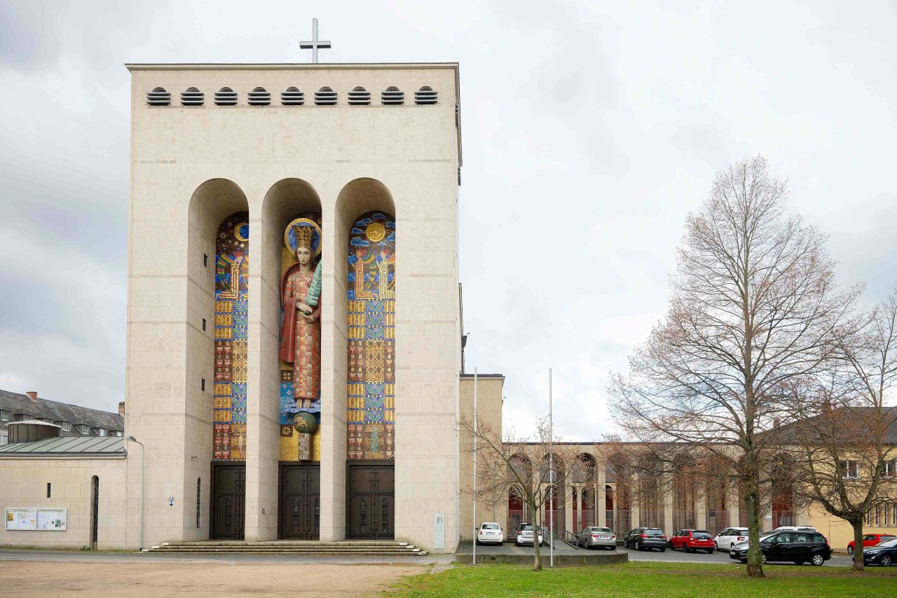 Frankfurt Frauenfriedenskirche