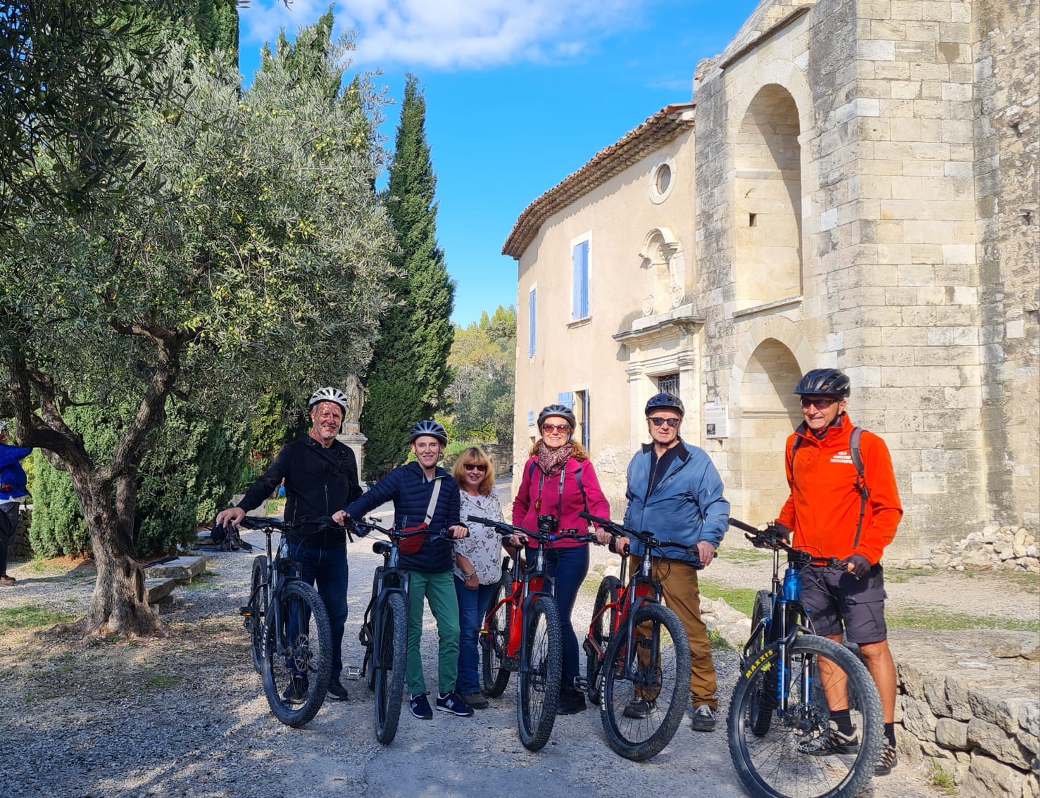 E-bike tra le vigne di Beaumes-de-Venise sulla Via del Vino